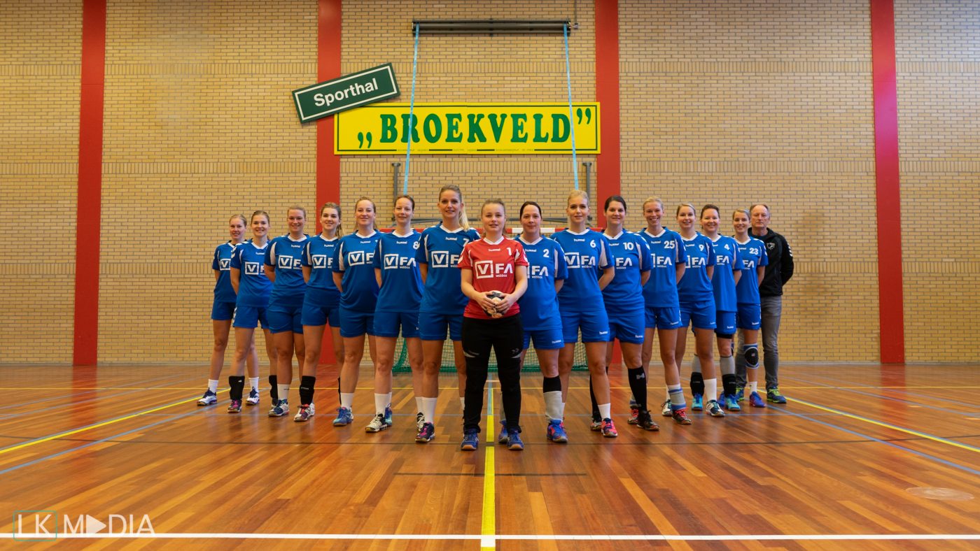 Afbeelding handbaldames team HV exito